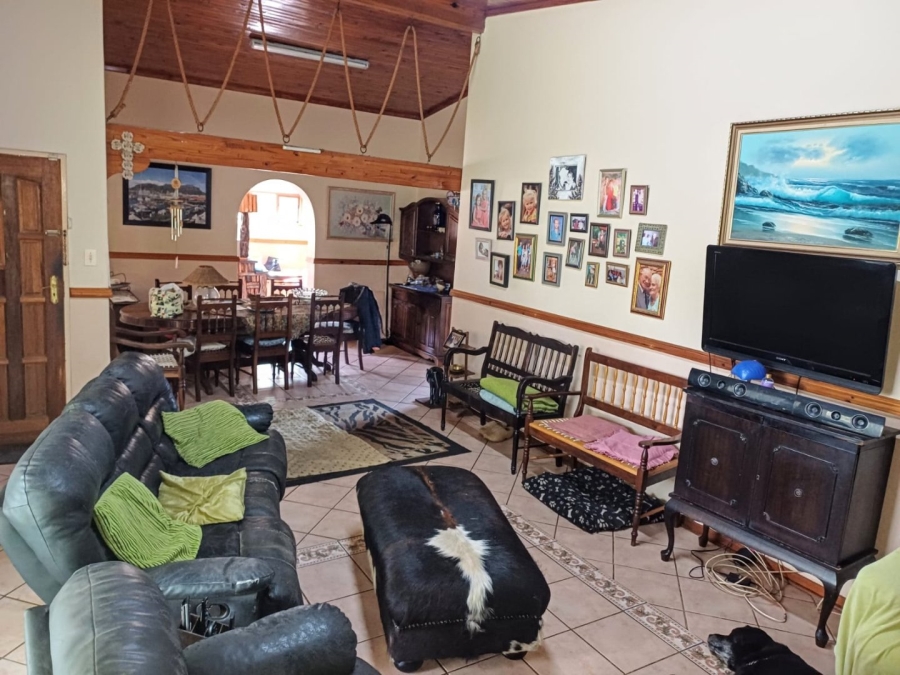 4 Bedroom Property for Sale in Sinoville Gauteng