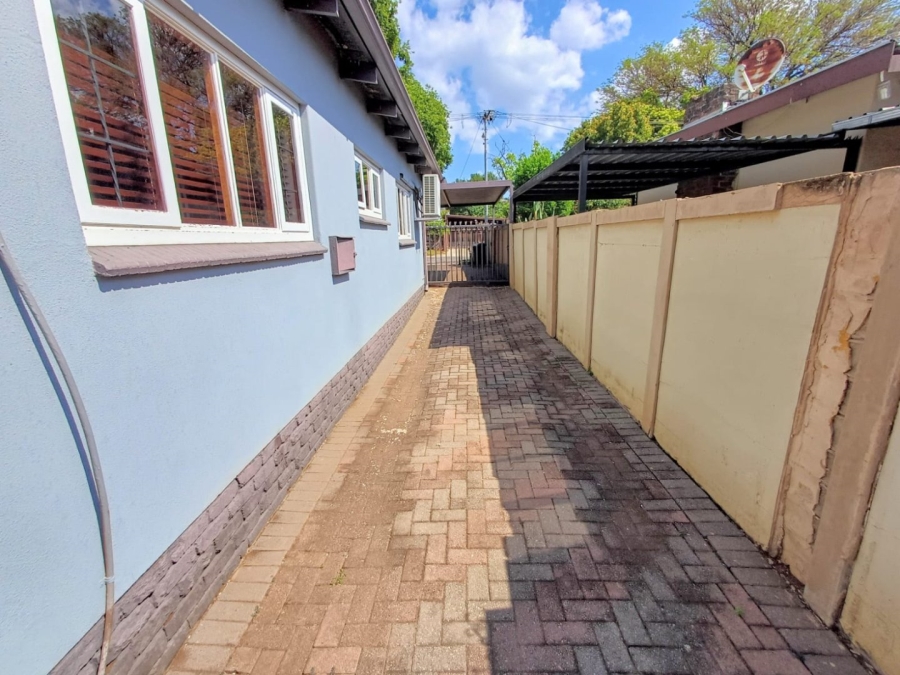 4 Bedroom Property for Sale in Sinoville Gauteng
