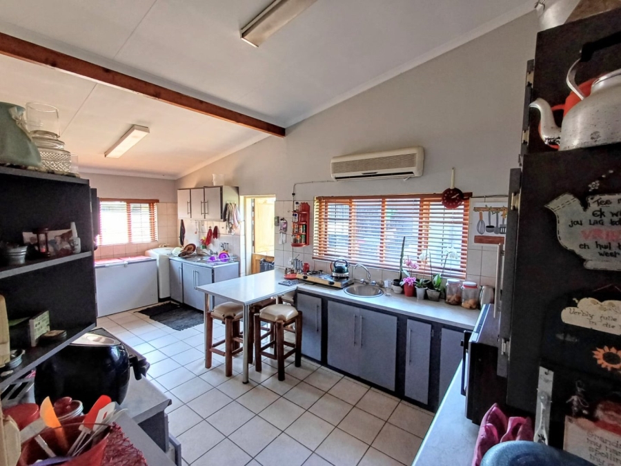 4 Bedroom Property for Sale in Sinoville Gauteng
