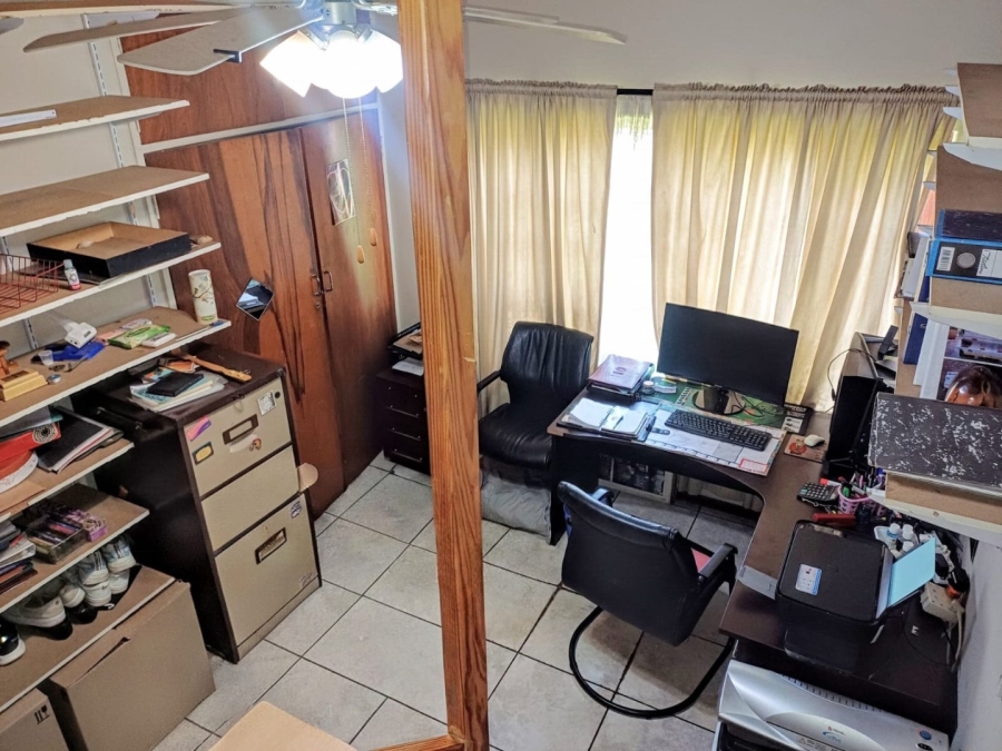 4 Bedroom Property for Sale in Sinoville Gauteng