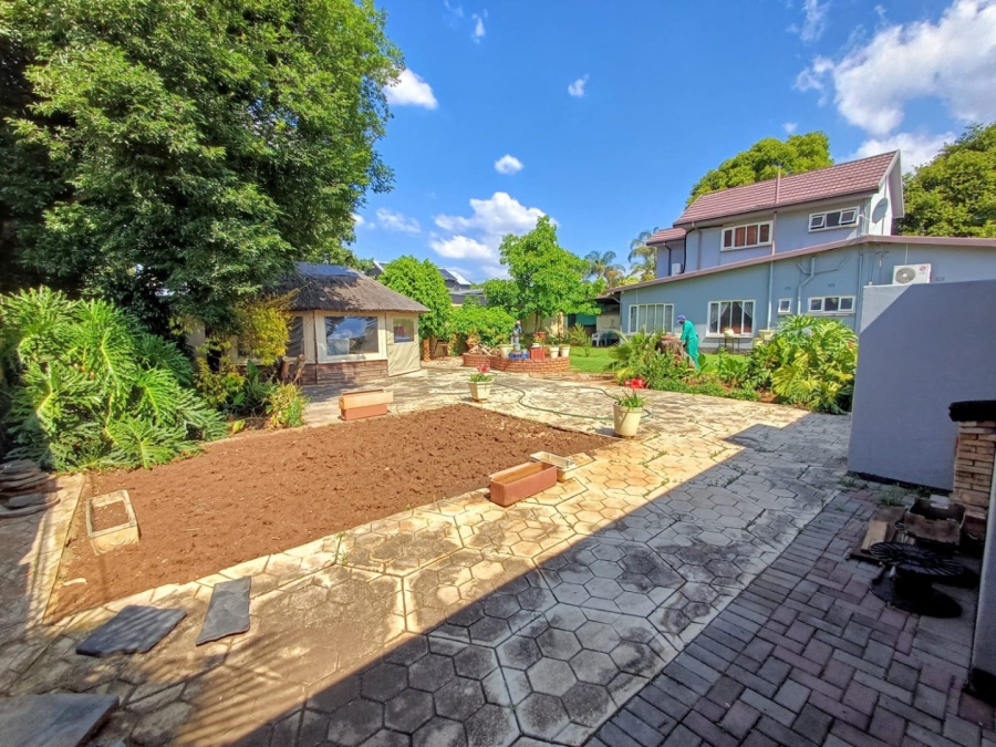4 Bedroom Property for Sale in Sinoville Gauteng