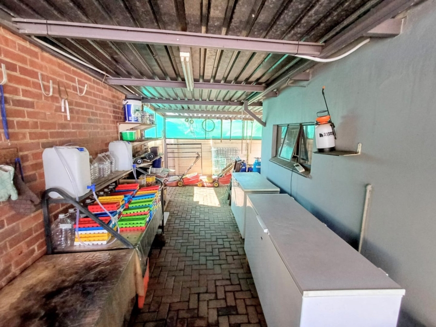 4 Bedroom Property for Sale in Sinoville Gauteng