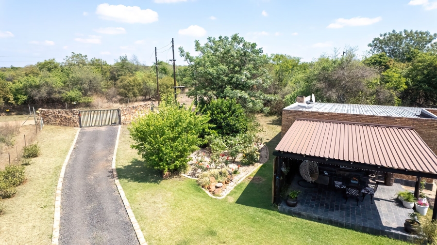 Commercial Property for Sale in Roodeplaat Gauteng