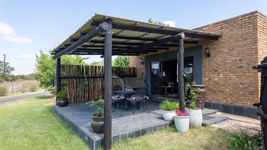 Commercial Property for Sale in Roodeplaat Gauteng
