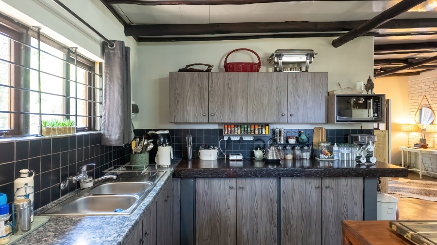 Commercial Property for Sale in Roodeplaat Gauteng
