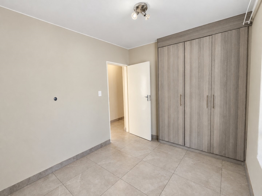 To Let 3 Bedroom Property for Rent in Vorna Valley Gauteng