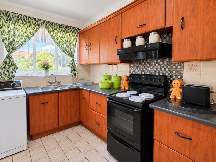3 Bedroom Property for Sale in Illiondale Gauteng