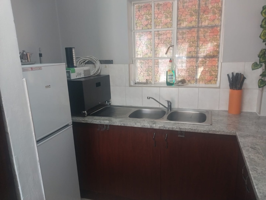 2 Bedroom Property for Sale in Honeypark Gauteng