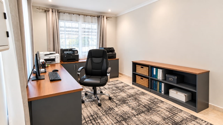 4 Bedroom Property for Sale in Rooihuiskraal North Gauteng
