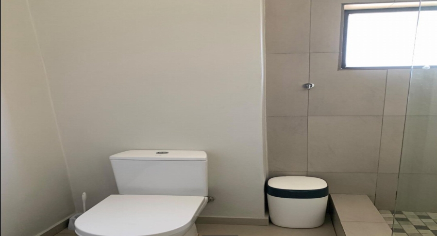 1 Bedroom Property for Sale in North Riding Gauteng