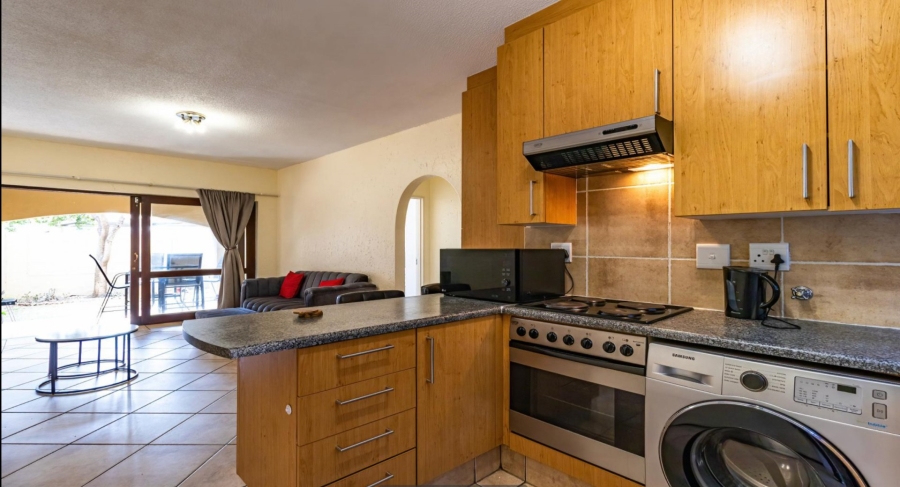 2 Bedroom Property for Sale in Lonehill Gauteng