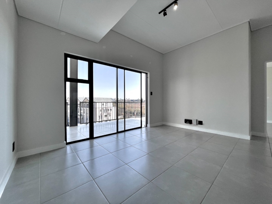 To Let 1 Bedroom Property for Rent in Waterfall Gauteng