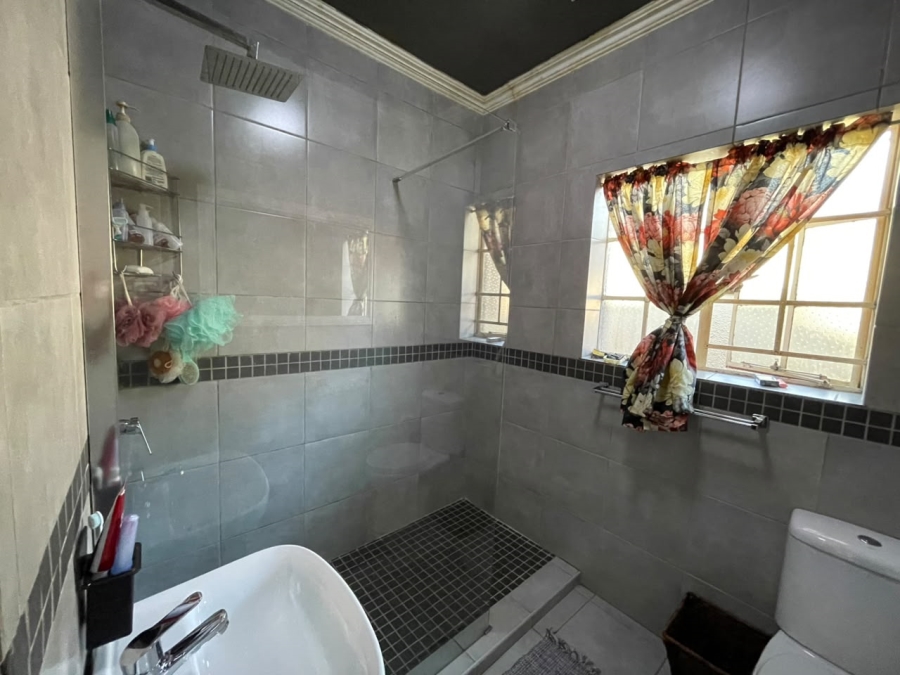 4 Bedroom Property for Sale in Silverfields Park Gauteng