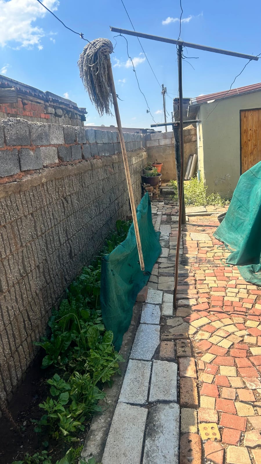 2 Bedroom Property for Sale in Masimini Gauteng