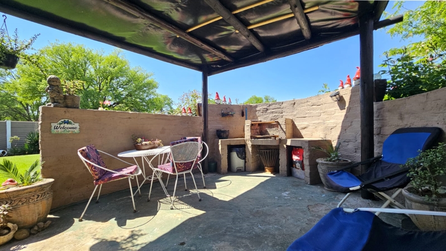 4 Bedroom Property for Sale in Three Rivers Gauteng