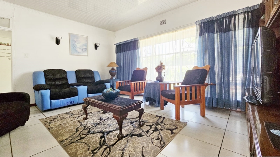 4 Bedroom Property for Sale in Three Rivers Gauteng
