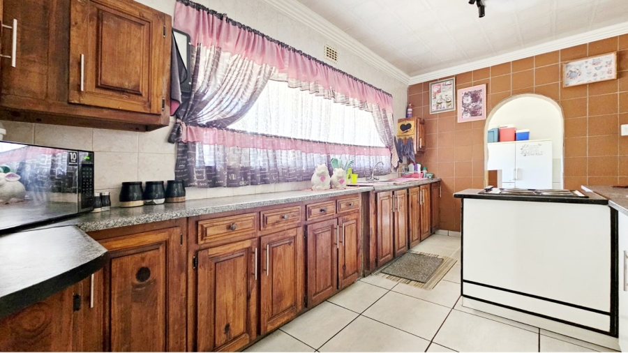 4 Bedroom Property for Sale in Three Rivers Gauteng