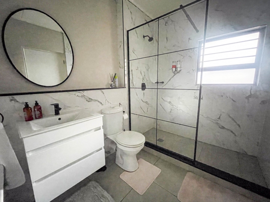 To Let 3 Bedroom Property for Rent in Waterfall Gauteng