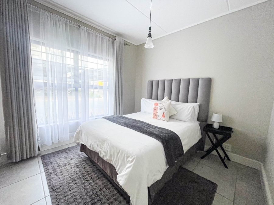 To Let 3 Bedroom Property for Rent in Waterfall Gauteng