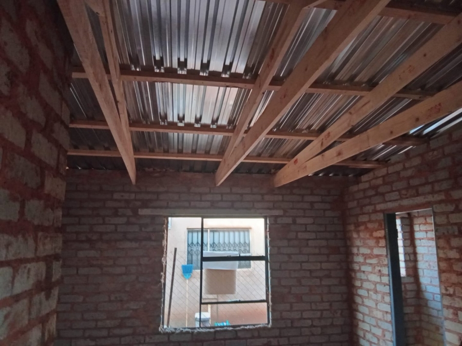 6 Bedroom Property for Sale in Ga-Rankuwa Unit 23 Gauteng