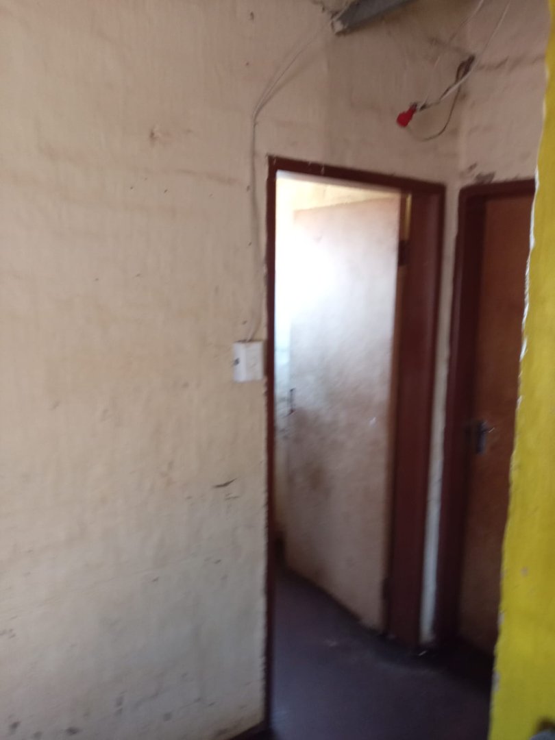 6 Bedroom Property for Sale in Ga-Rankuwa Unit 23 Gauteng