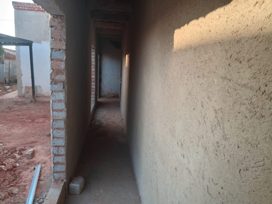 6 Bedroom Property for Sale in Ga-Rankuwa Unit 23 Gauteng