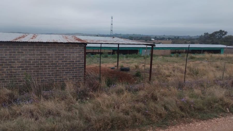 To Let Commercial Property for Rent in Laezonia Gauteng