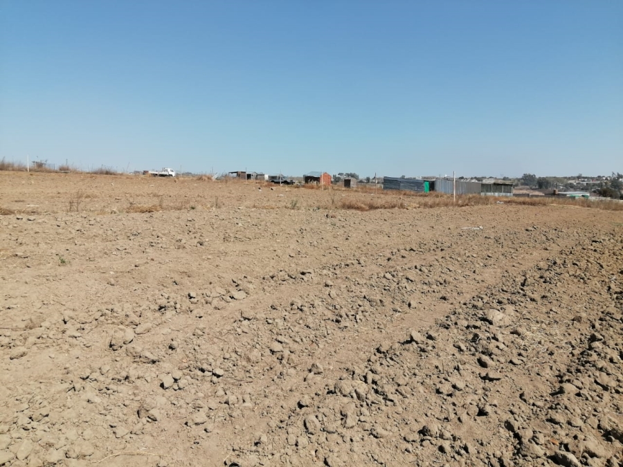 To Let Commercial Property for Rent in Laezonia Gauteng