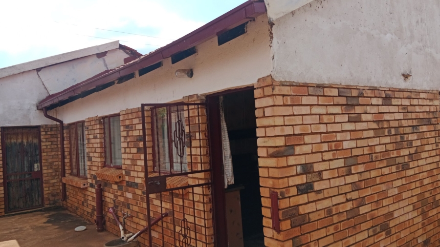 2 Bedroom Property for Sale in Ga-Rankuwa Unit 1 Gauteng