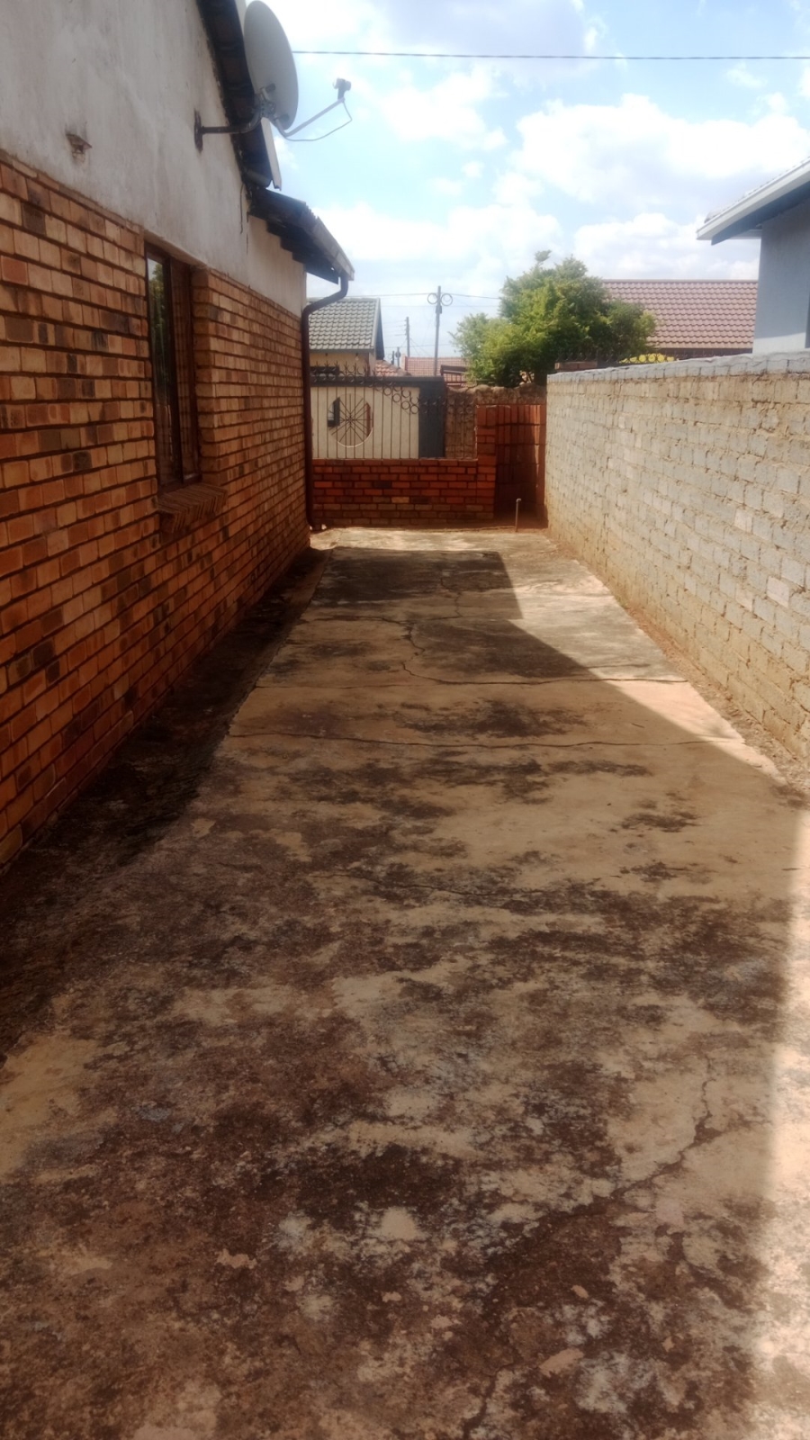 2 Bedroom Property for Sale in Ga-Rankuwa Unit 1 Gauteng