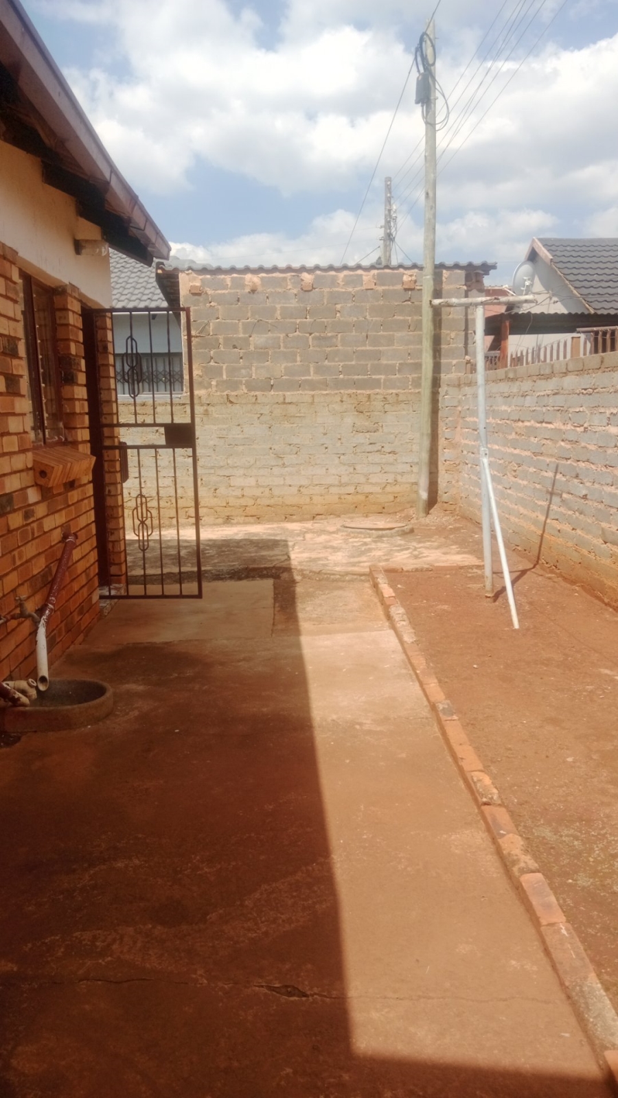 2 Bedroom Property for Sale in Ga-Rankuwa Unit 1 Gauteng