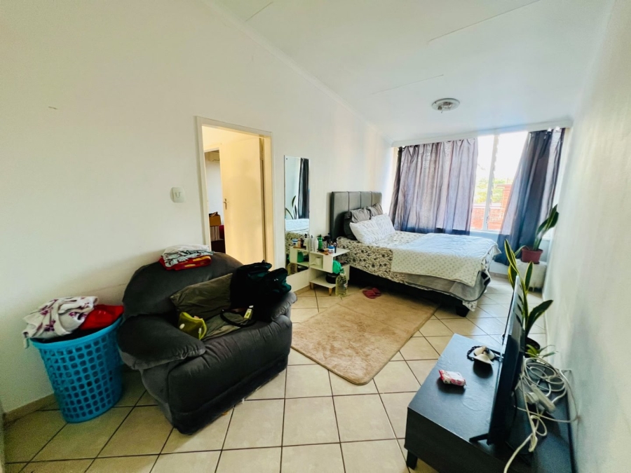 2 Bedroom Property for Sale in Tileba Gauteng