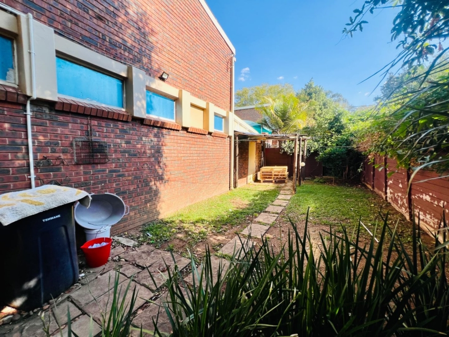 2 Bedroom Property for Sale in Tileba Gauteng