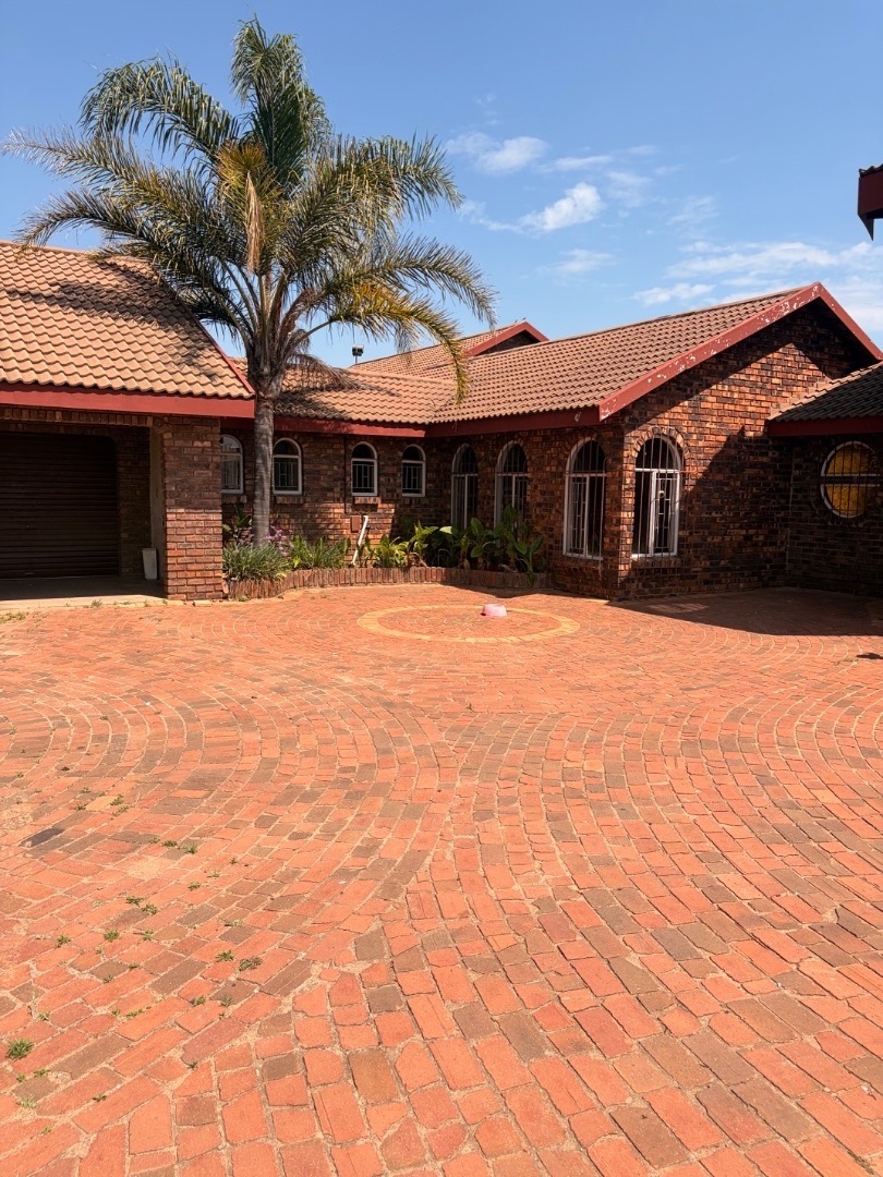 To Let 3 Bedroom Property for Rent in Fairlead Gauteng