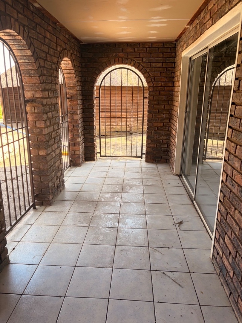 To Let 3 Bedroom Property for Rent in Fairlead Gauteng