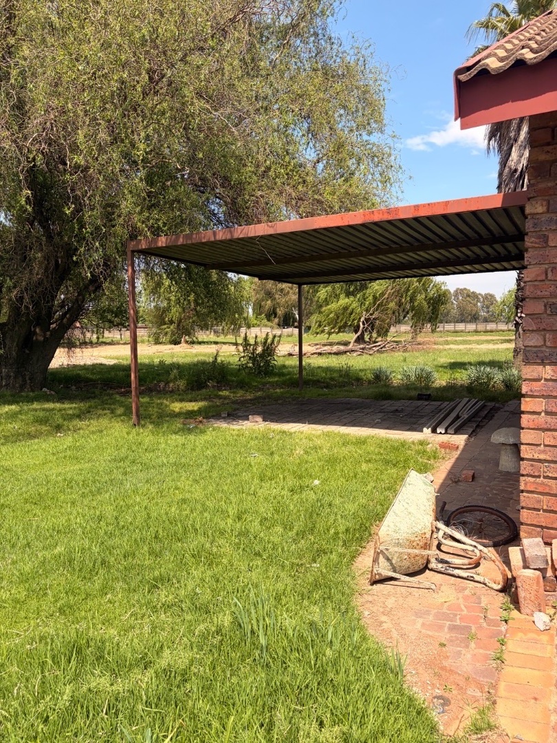 To Let 3 Bedroom Property for Rent in Fairlead Gauteng