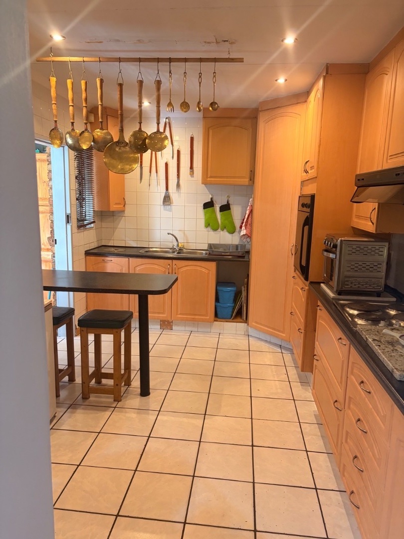 3 Bedroom Property for Sale in Crystal Park Gauteng