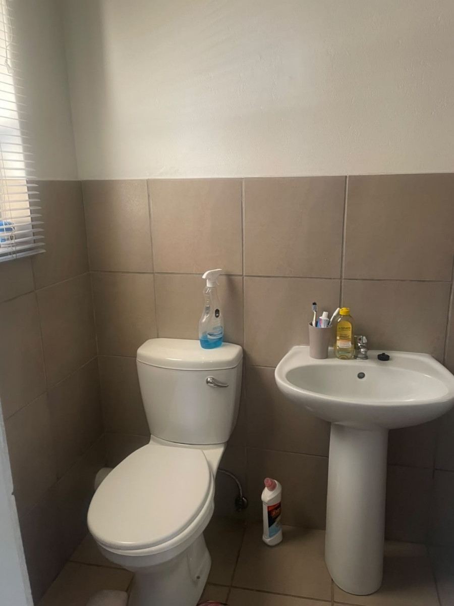 3 Bedroom Property for Sale in Albertsdal Gauteng