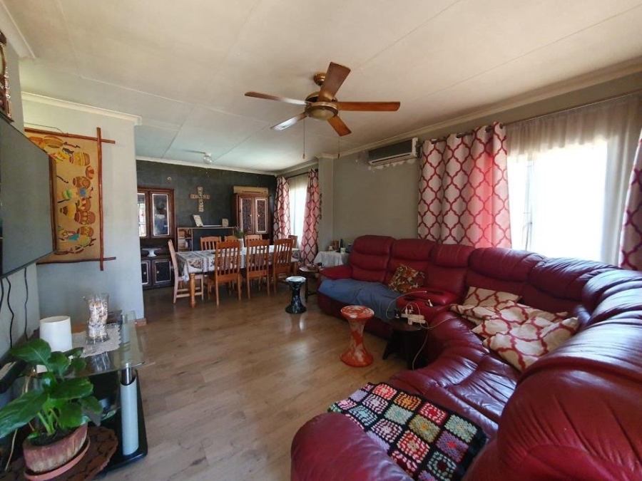 3 Bedroom Property for Sale in West Park Gauteng