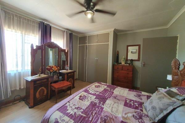 3 Bedroom Property for Sale in West Park Gauteng