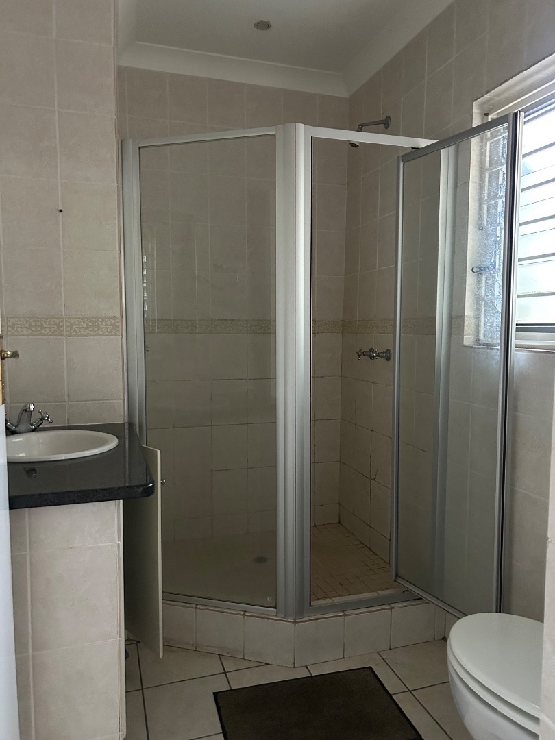 To Let 1 Bedroom Property for Rent in Fourways Gauteng