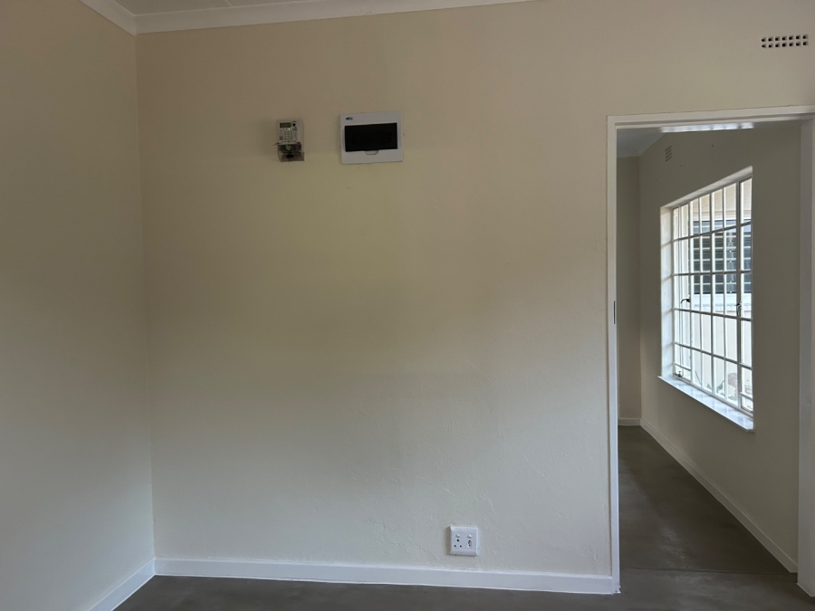 To Let 1 Bedroom Property for Rent in Fourways Gauteng
