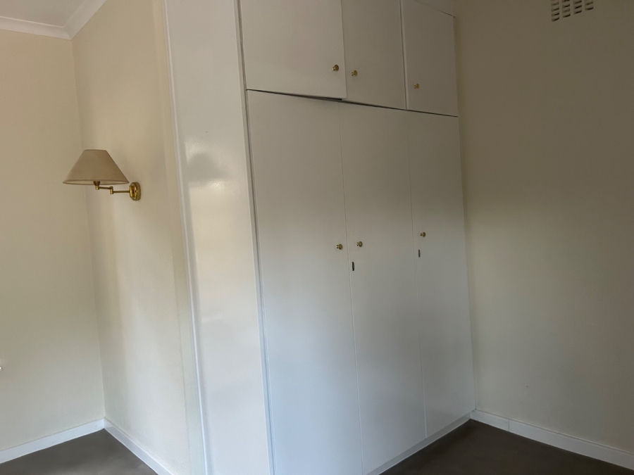 To Let 1 Bedroom Property for Rent in Fourways Gauteng