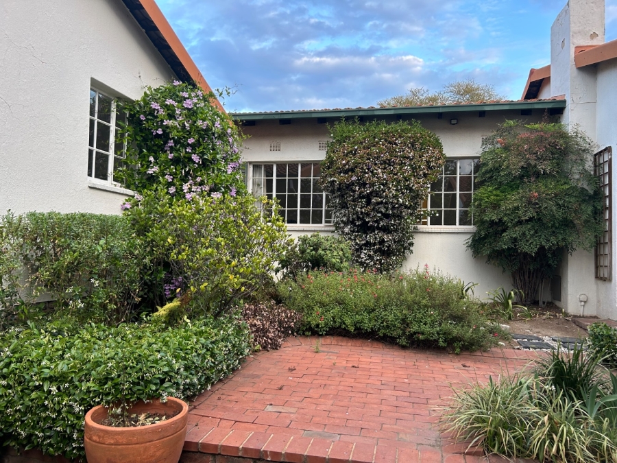 To Let 1 Bedroom Property for Rent in Fourways Gauteng