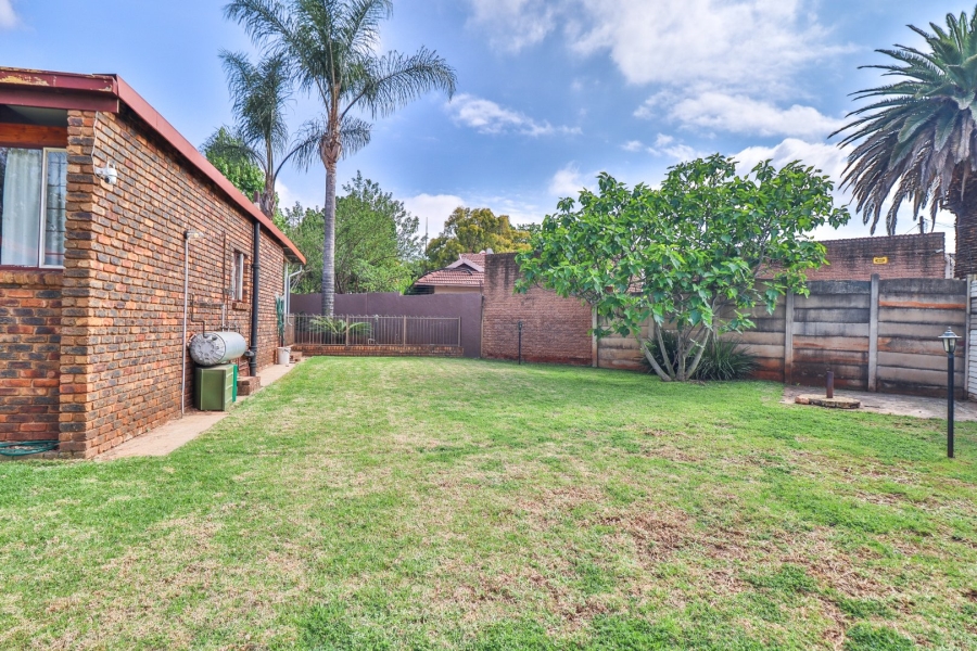 4 Bedroom Property for Sale in Doringkloof Gauteng