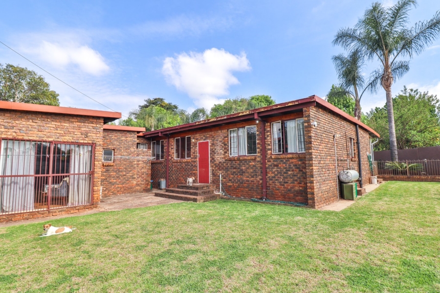 4 Bedroom Property for Sale in Doringkloof Gauteng