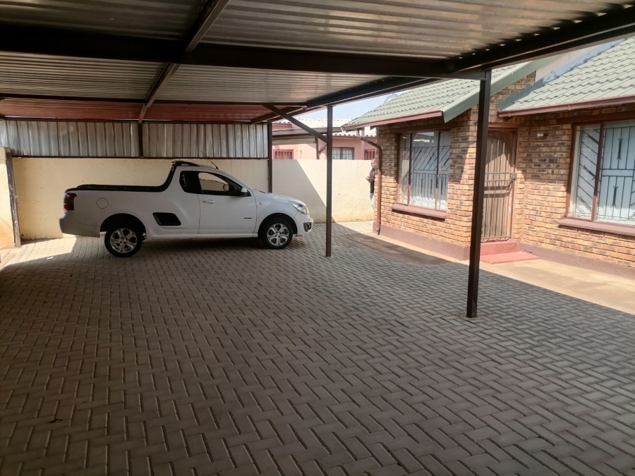 3 Bedroom Property for Sale in Doornkop Gauteng