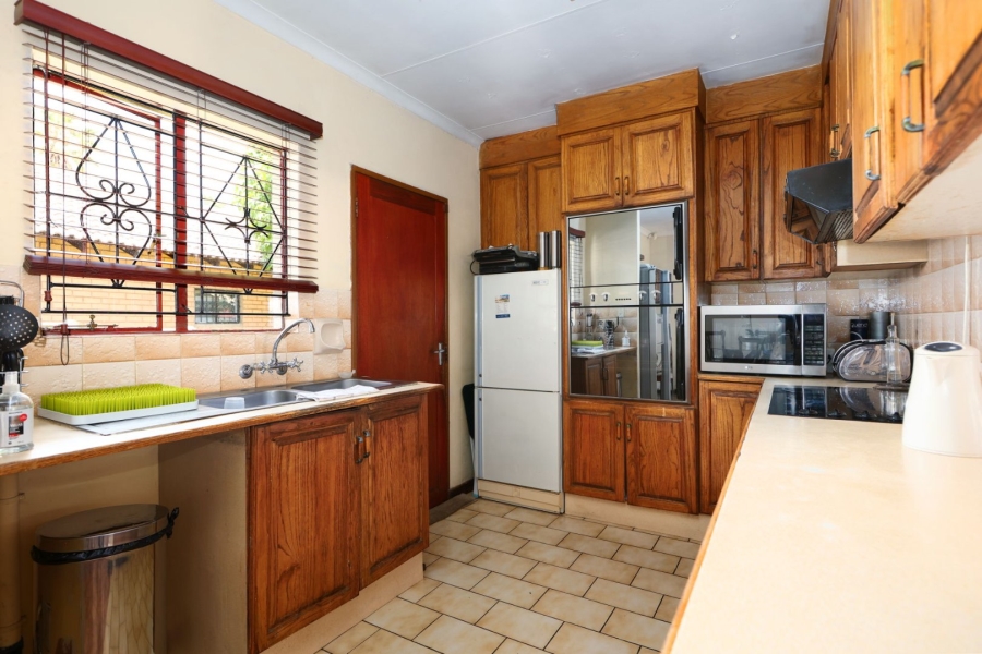 3 Bedroom Property for Sale in Country View Gauteng