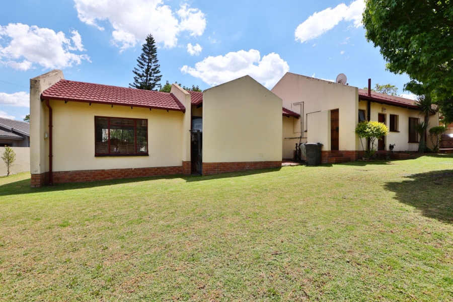 3 Bedroom Property for Sale in Country View Gauteng