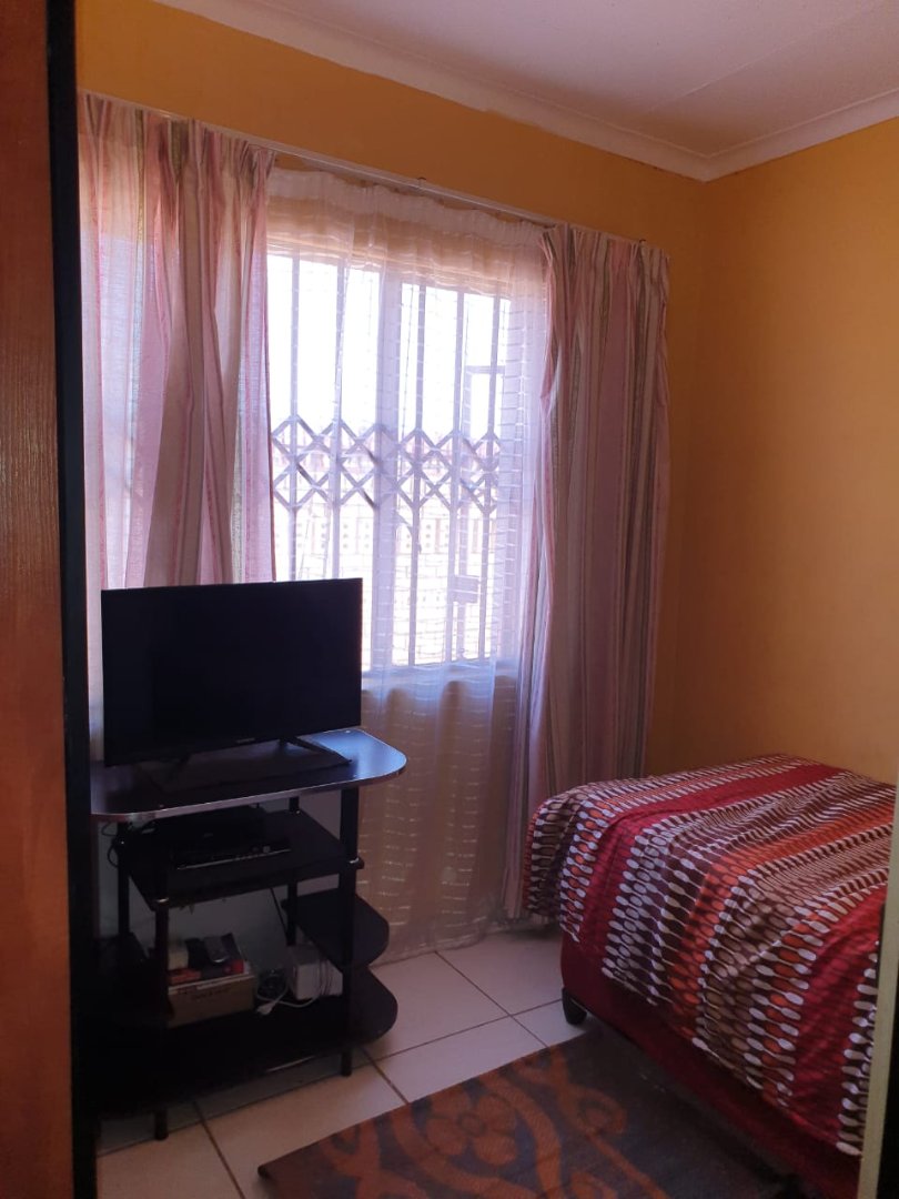 3 Bedroom Property for Sale in Soshanguve FF Gauteng